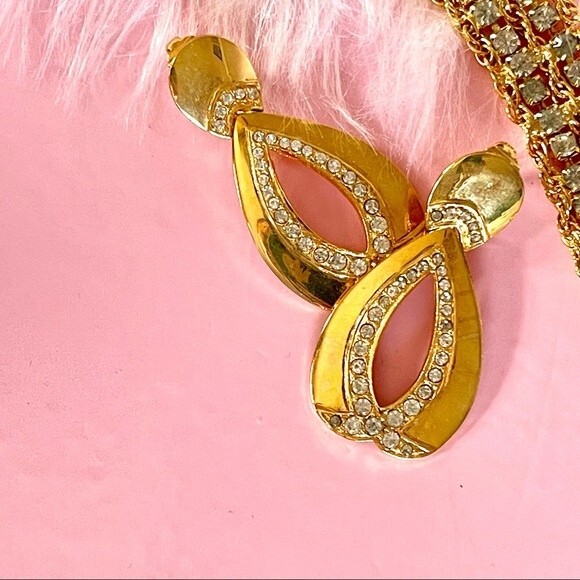 Avon Vintage Women’s Gold/Rhinestones Earrings & Bracelet Combo - Picture 3 of 7